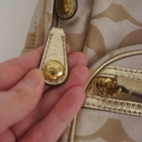 Coach Signature Poppy Appliqué Rare Limited Edition Backpack - Picture 5 of 15